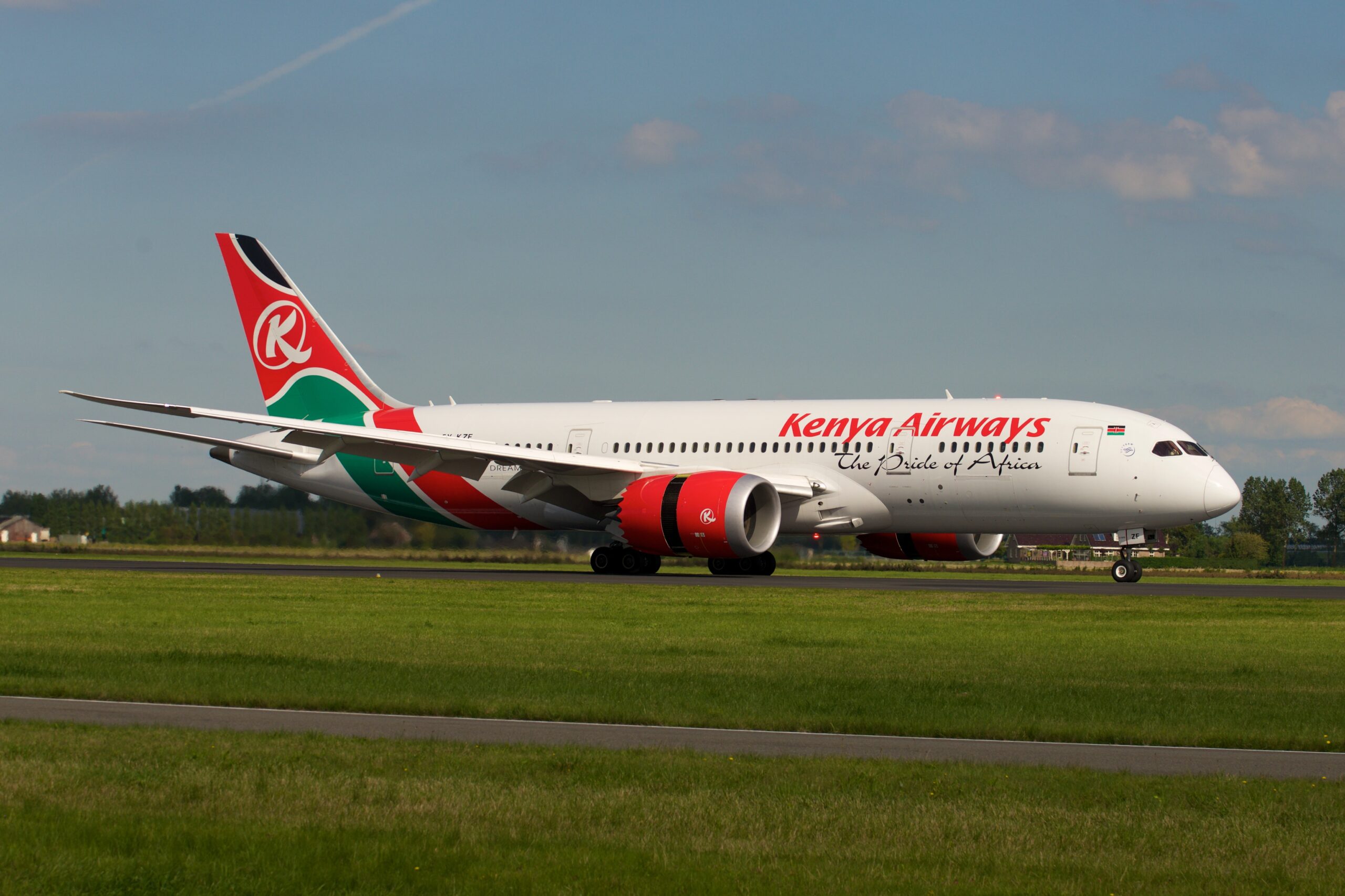 Kenya Airways Boeing 787 Dreamliner on the runway