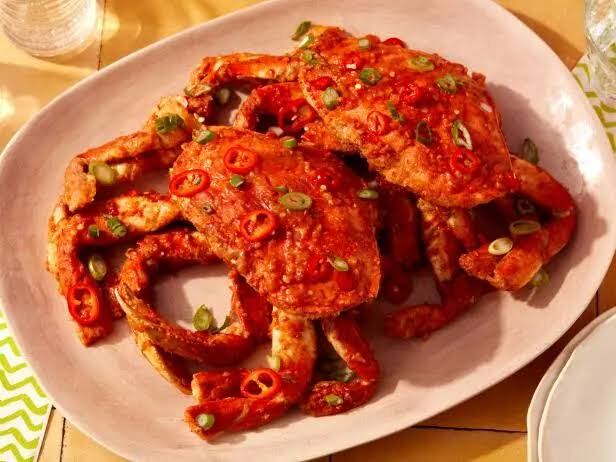 A plate of Singapore chili crab
